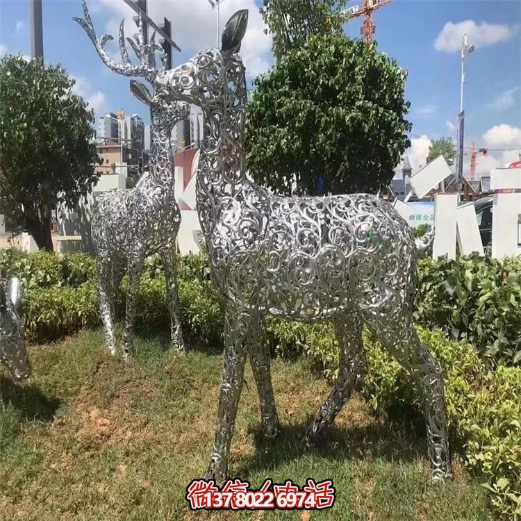 LED梅花鹿雕塑照明，景觀照明設(shè)計體驗