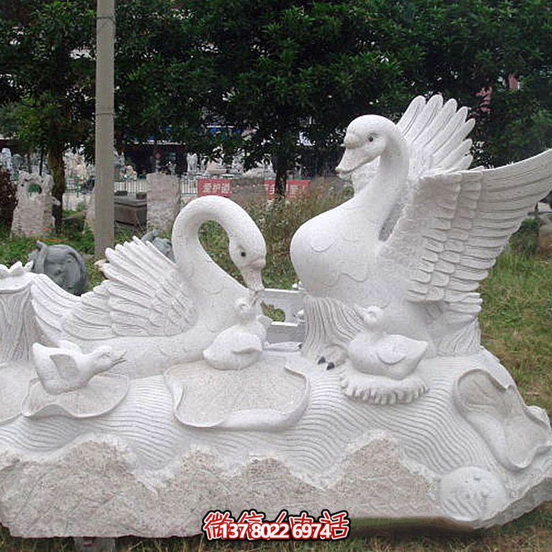 創(chuàng)意企鵝雕塑，點綴你的公園廣場