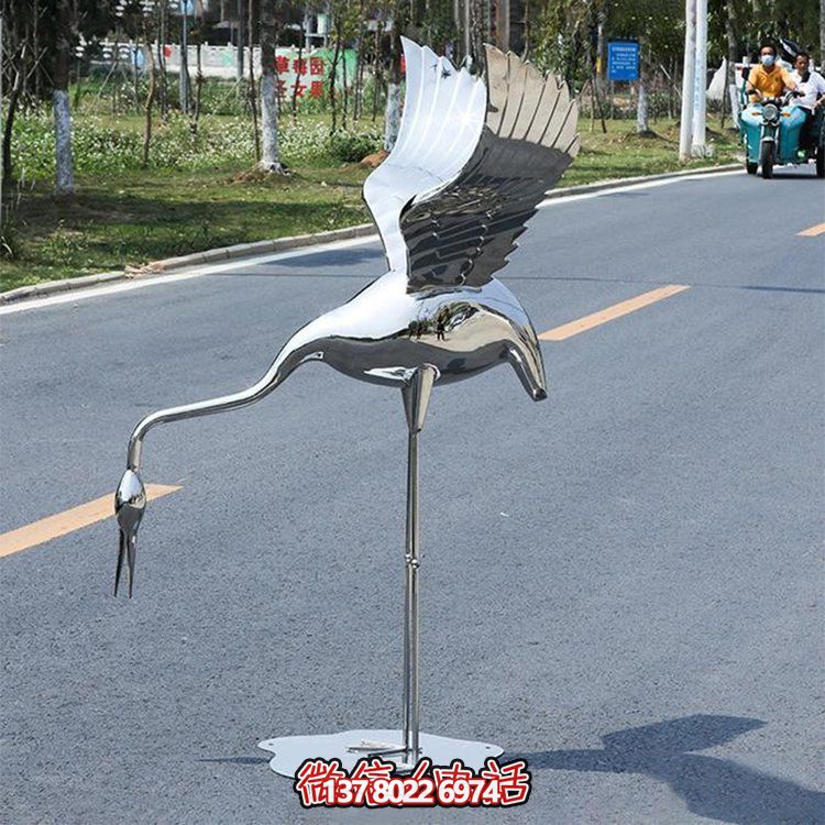 火烈鳥雕塑，美化你的園林景觀