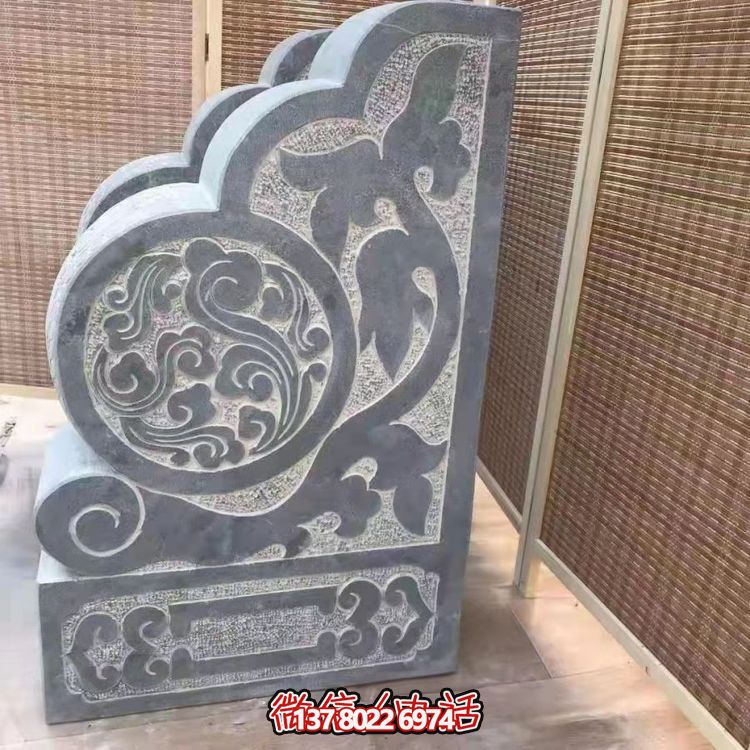 傳統(tǒng)石刻抱鼓，點(diǎn)綴仿古庭院