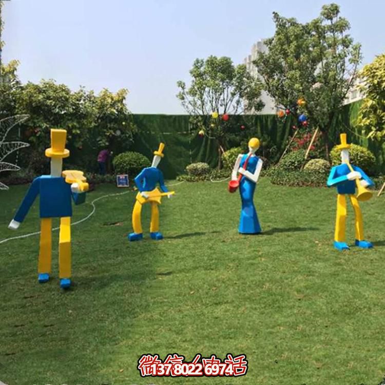 多功能玻璃鋼雕塑，以幾何抽象形態(tài)演奏樂(lè)器與人物