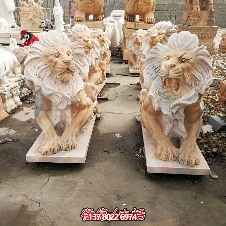 大理石石雕獅子雕塑，點(diǎn)綴晚霞紅園林景觀