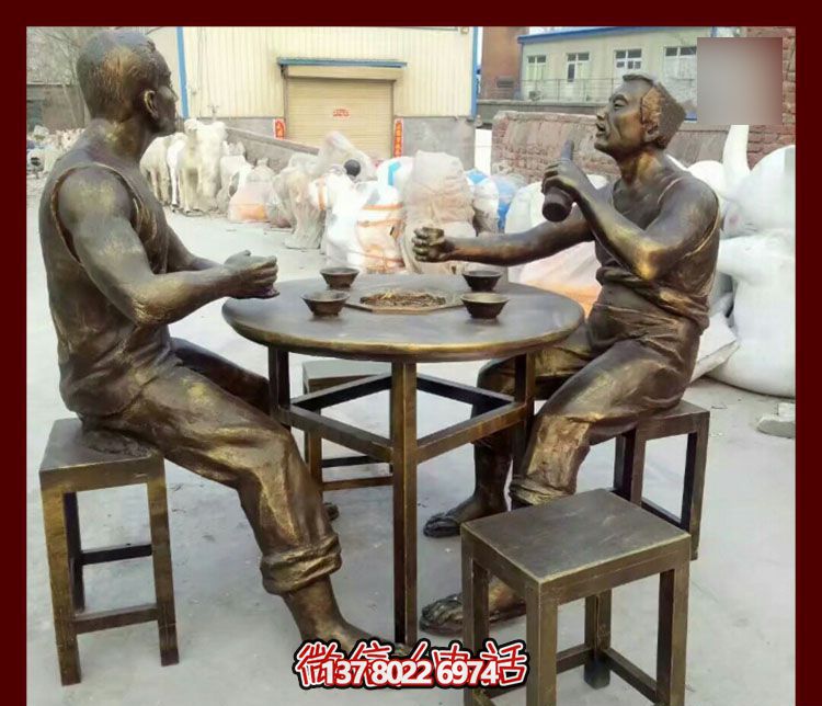 傳承文化，融入雕塑，銅雕人物給你一個(gè)古典的庭院別墅