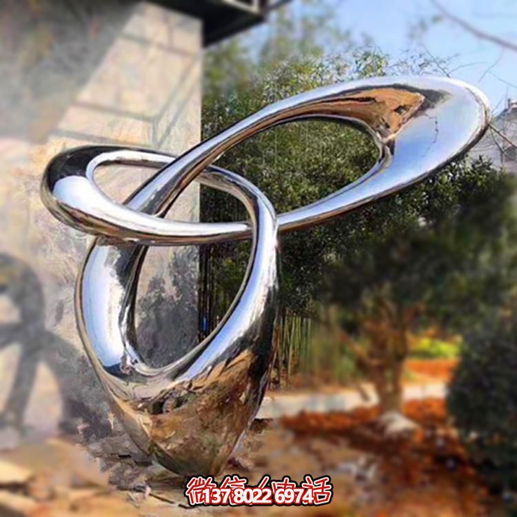 精致不銹鋼圓環(huán)擺件，提升園林景觀美感