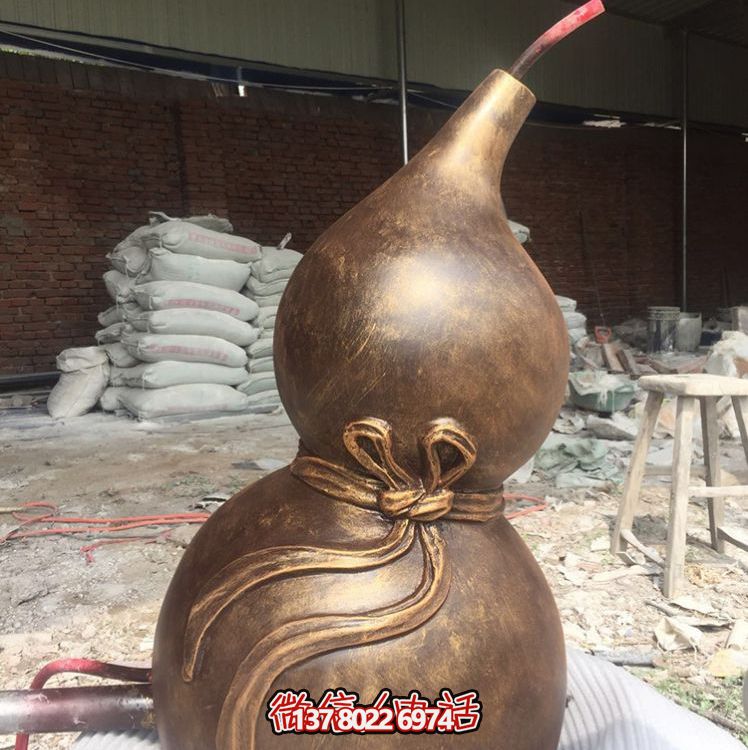 萬用銅雕葫蘆，集家居裝飾、鎮(zhèn)宅辟邪、雕塑藝術于一體