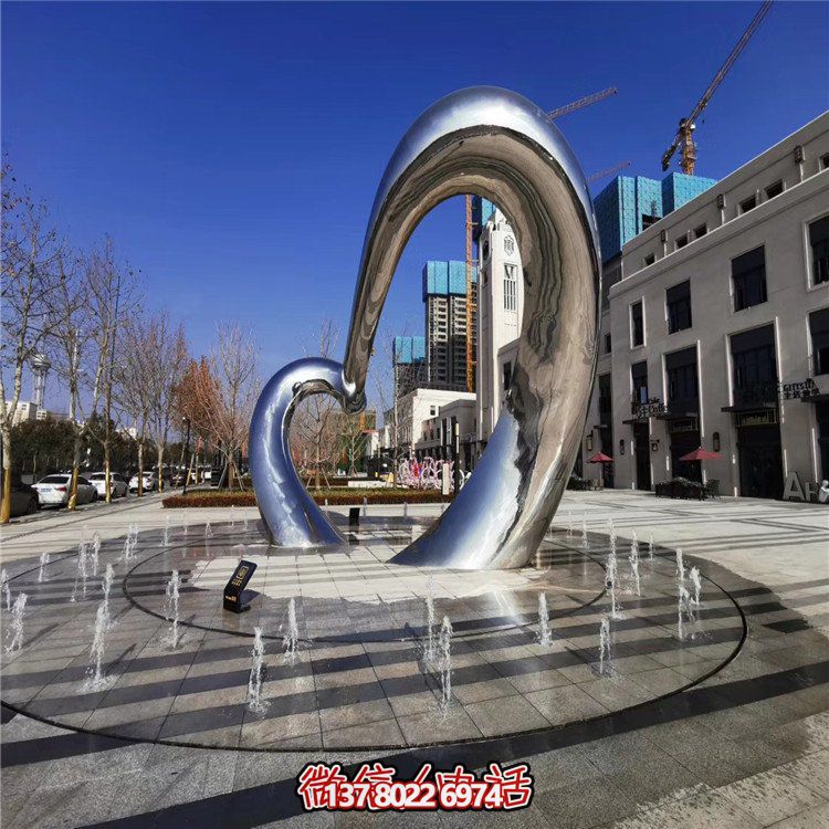 不銹鋼圓形雕塑精致工藝，拋光鏡面，抽象藝術