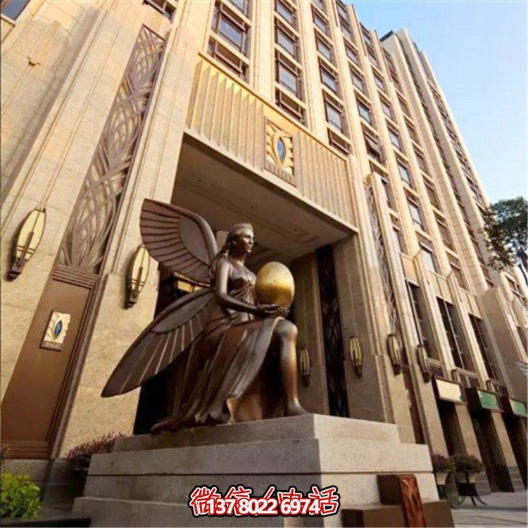 玻璃鋼仿銅西方女人物雕塑，為小區(qū)、寫字樓門前添彩