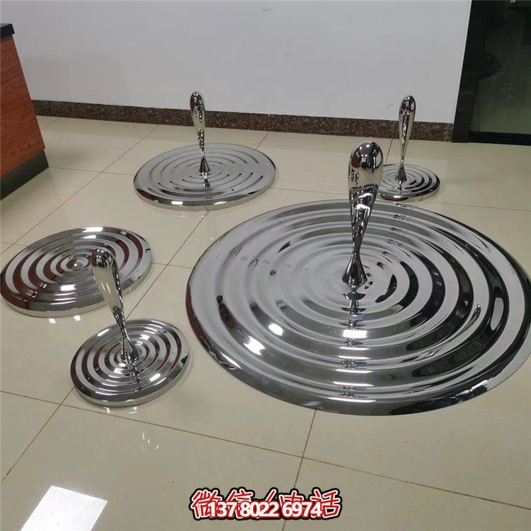 不銹鋼景觀雕塑為您的廣場(chǎng)、園林增添美麗的景觀