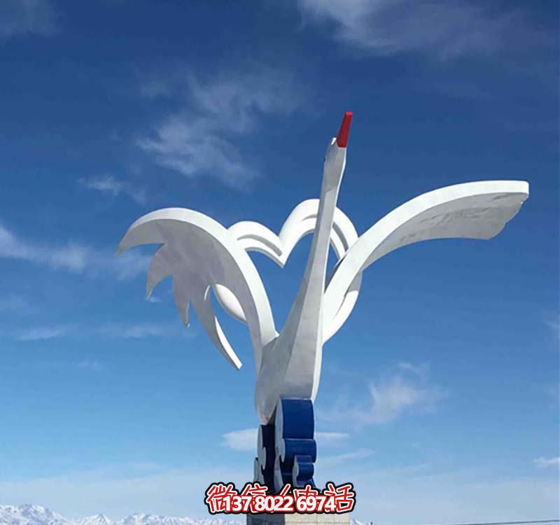 不銹鋼愛心鶴雕塑，點(diǎn)亮廣場創(chuàng)意之美