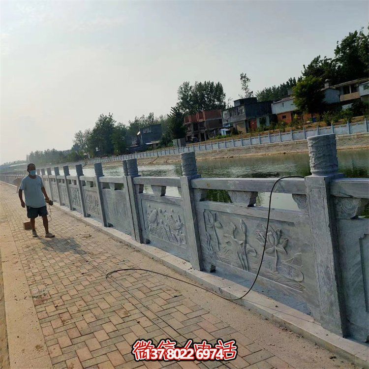 唯美的大理石欄桿雕塑，為園林景觀增添絕美風(fēng)采