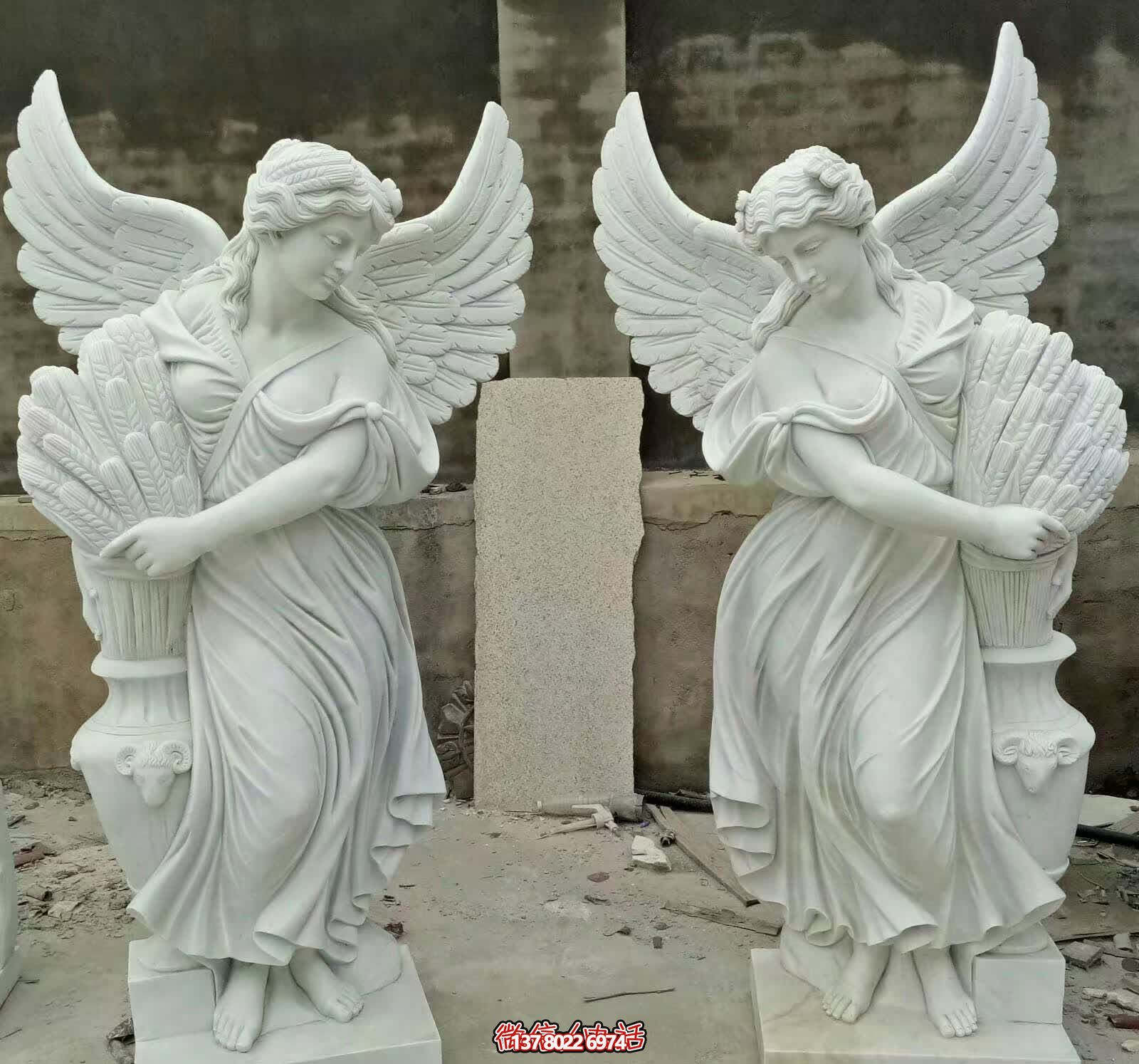 精雕細(xì)琢的白玉雕塑，點(diǎn)綴西方庭院別墅