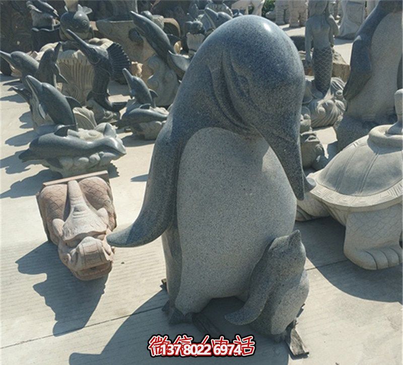 企鵝雕塑，讓公園更加精彩