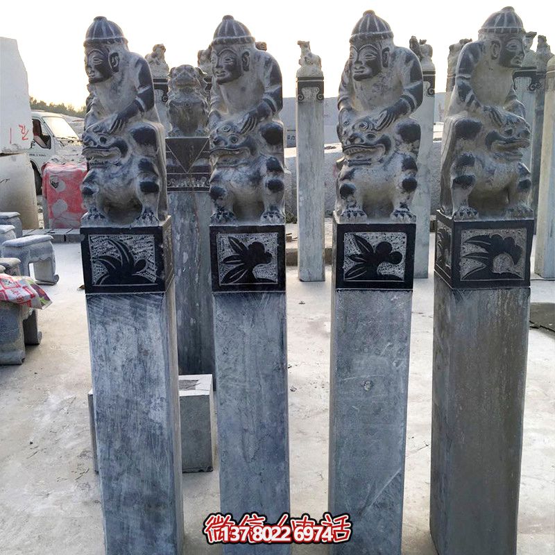 精美絕倫的拴馬柱擺件，裝飾你的庭院門口