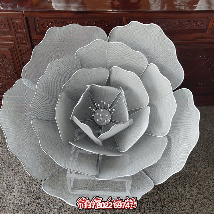 不銹鋼鏤空戶外蓮花雕塑，更美的園林景觀