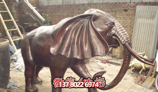 創(chuàng)意仿銅大象雕塑，美化環(huán)境景觀