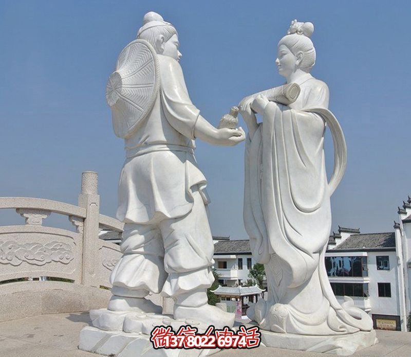 古代牛郎織女石雕，擺放于花園廣場(chǎng)，帶來(lái)漢白玉般的浪漫氣息