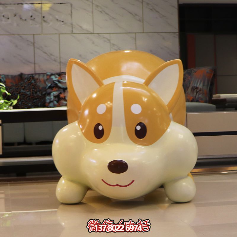 新推出的可愛(ài)卡通玻璃鋼著狗雕塑游樂(lè)園，給你一個(gè)全新的游樂(lè)體驗(yàn)！