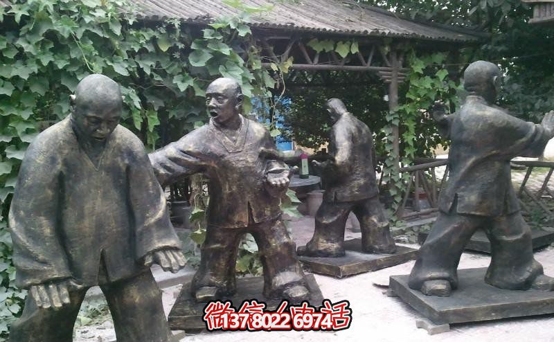 玻璃鋼雕塑景觀，為廣場(chǎng)練功夫人注入靈動(dòng)之物