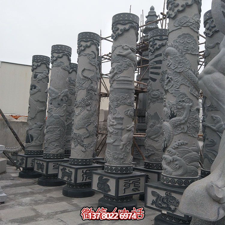 精美石雕十二生肖浮雕，傳承文化，點綴廣場柱子