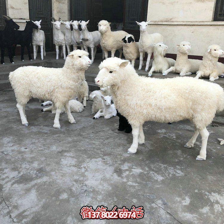 精美仿真動(dòng)物裝飾雕塑，美化景區(qū)游樂場