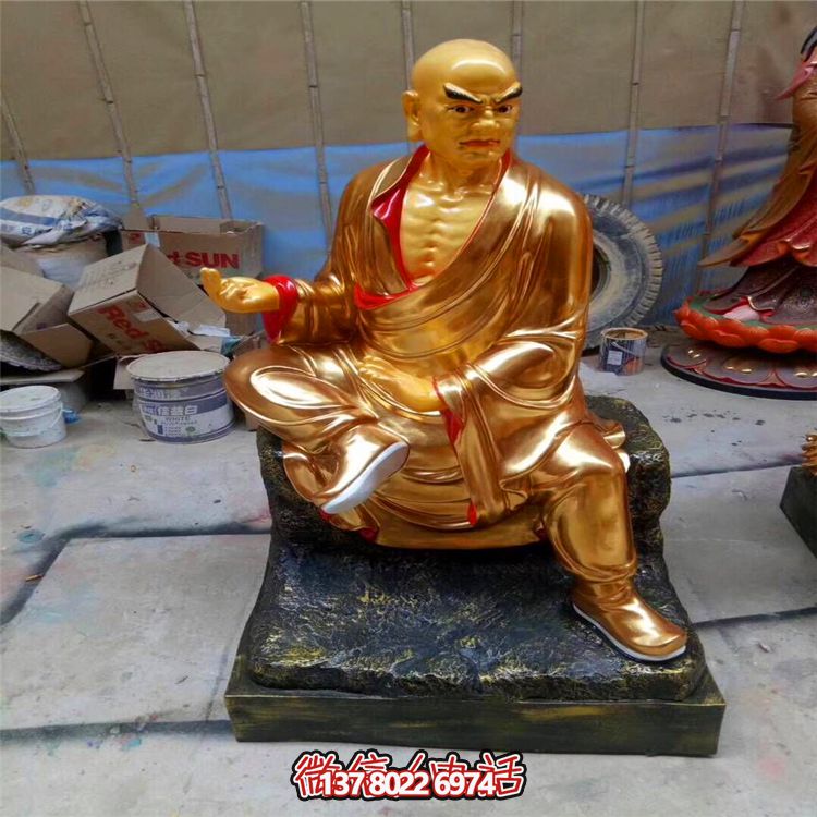 噴金烤漆菩薩雕塑，擁有古老神秘的十八羅漢美學(xué)