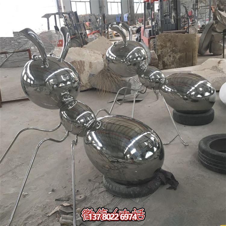 不銹鋼動物雕塑，點綴公園景觀