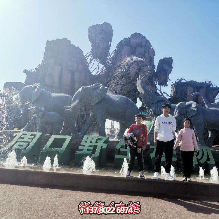 美麗的戶外玻璃鋼雕塑，引領(lǐng)景觀主題