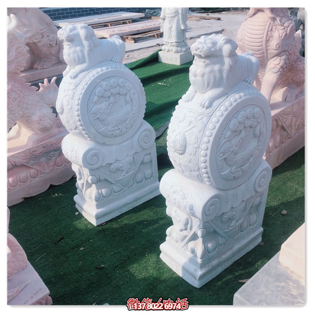 精美石雕獅子雕塑，裝點精致庭院