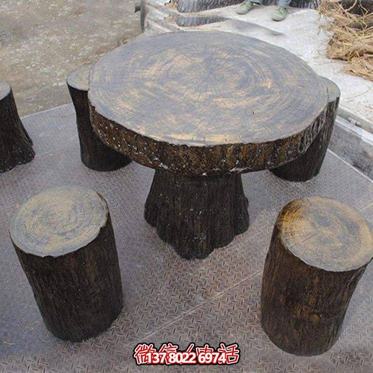 玻璃鋼樹木仿真凳子，為公園戶外空間提供美觀休閑