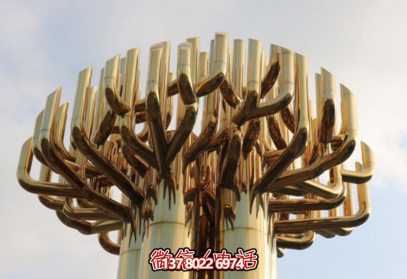 不銹鋼大樹雕塑，金色噴涂
