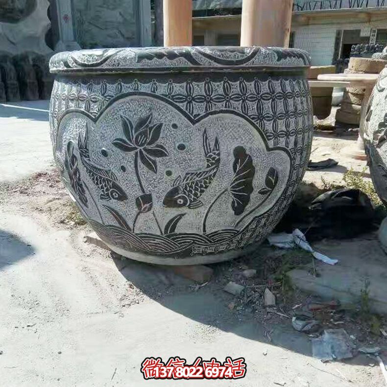 青石雙魚蓮花雕塑，養(yǎng)花缸精美裝飾