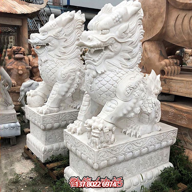 大型漢白玉石雕麒麟雕塑，為您的庭院門口增添獨特景觀