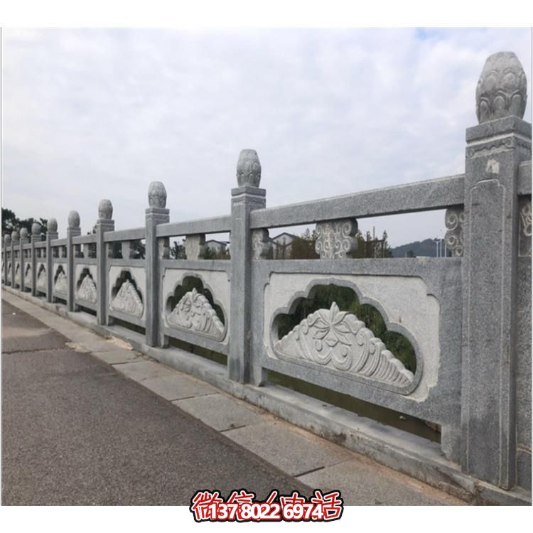 精致青石石雕欄桿，打造美麗公園景區(qū)