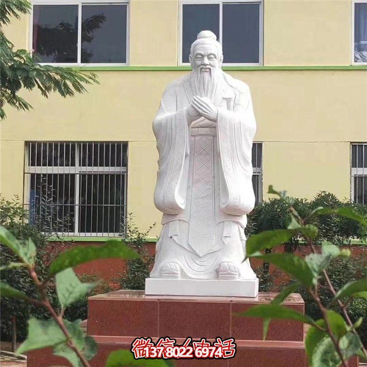 孔子雕像，傳承歷史文化