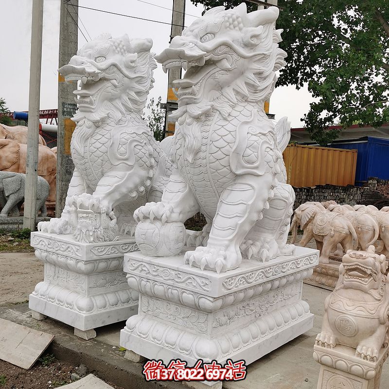 古典漢白玉大型麒麟景觀雕塑，點綴庭院、別墅神秘氣息