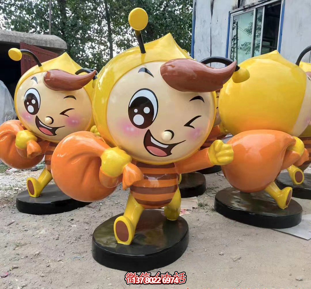 仿真蜜蜂雕塑背包，輕便玻璃鋼裝飾小區(qū)、景區(qū)和草坪