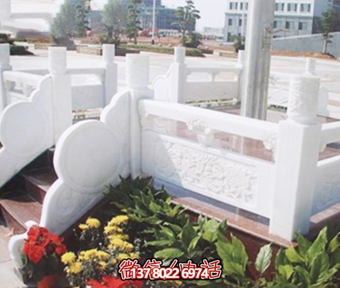 工廠(chǎng)校園景觀漢白玉升旗臺(tái)石雕