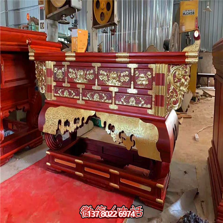 寺廟景觀室內(nèi)大殿元寶桌木雕供桌 寺廟景觀室內(nèi)大殿元寶桌木雕供桌