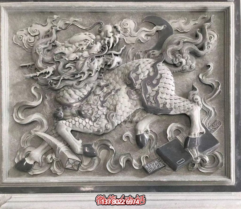 青石麒麟獻(xiàn)瑞：祥瑞滿庭，福佑千秋